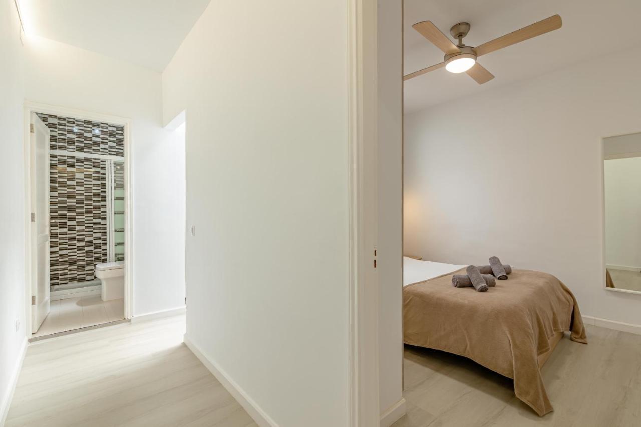 Canarian - Seaside Apartment *